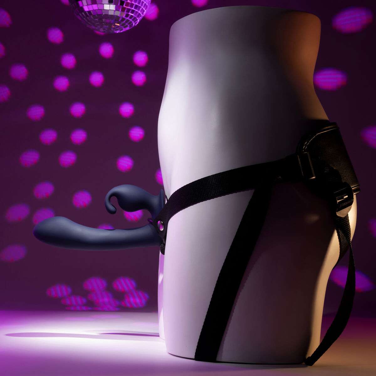 V2HDF46B94DA49AAC636818E25D1D37CBAAR5679258P9